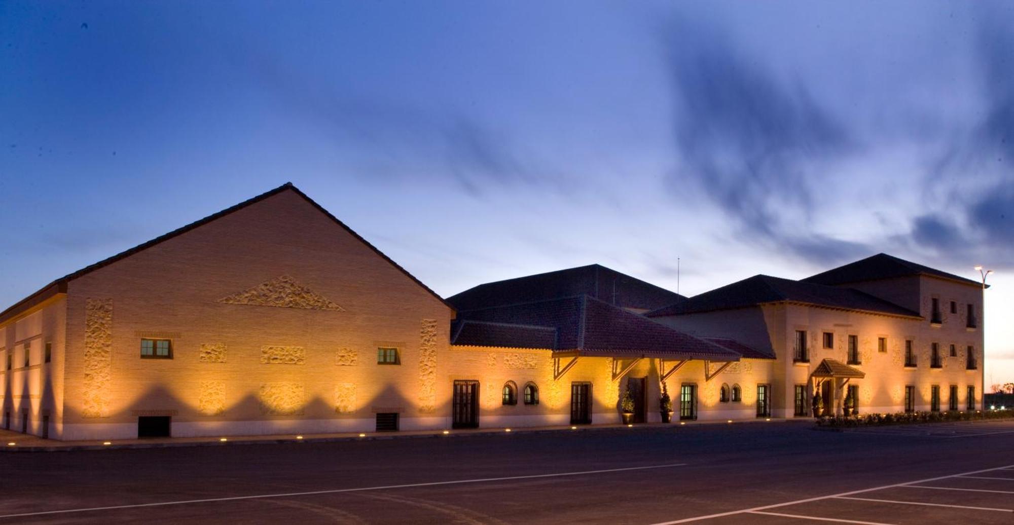 Hostal Bodegas Hacienda Albae Argamasilla de Alba Exterior foto